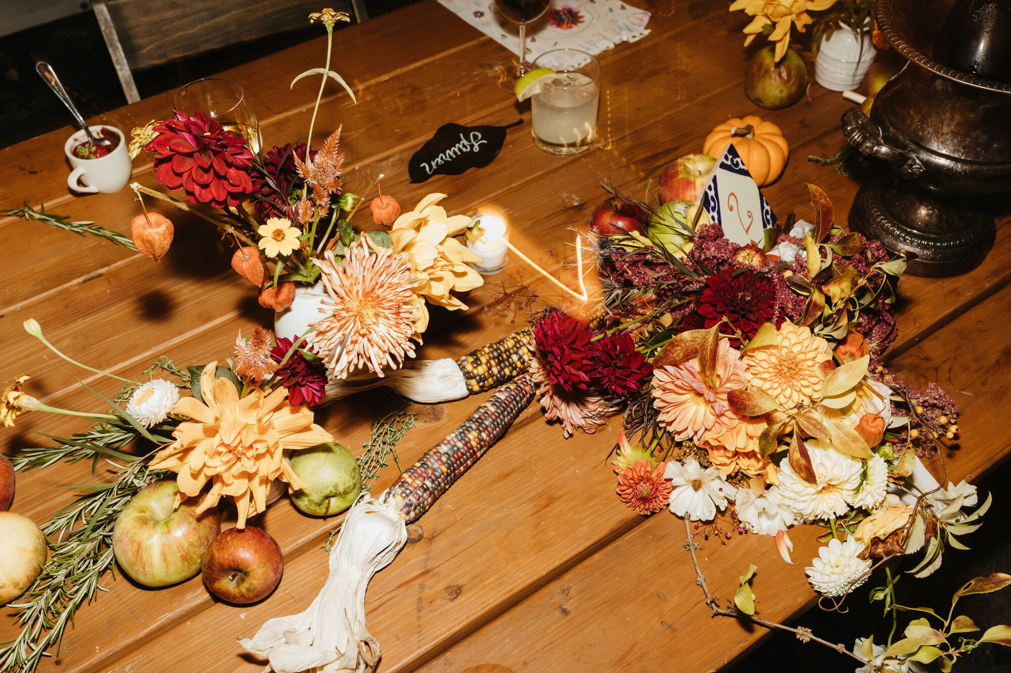 foxfire mountain house, catskill mountains, wedding, fall, fall florals, clear tent, reception, direct flash